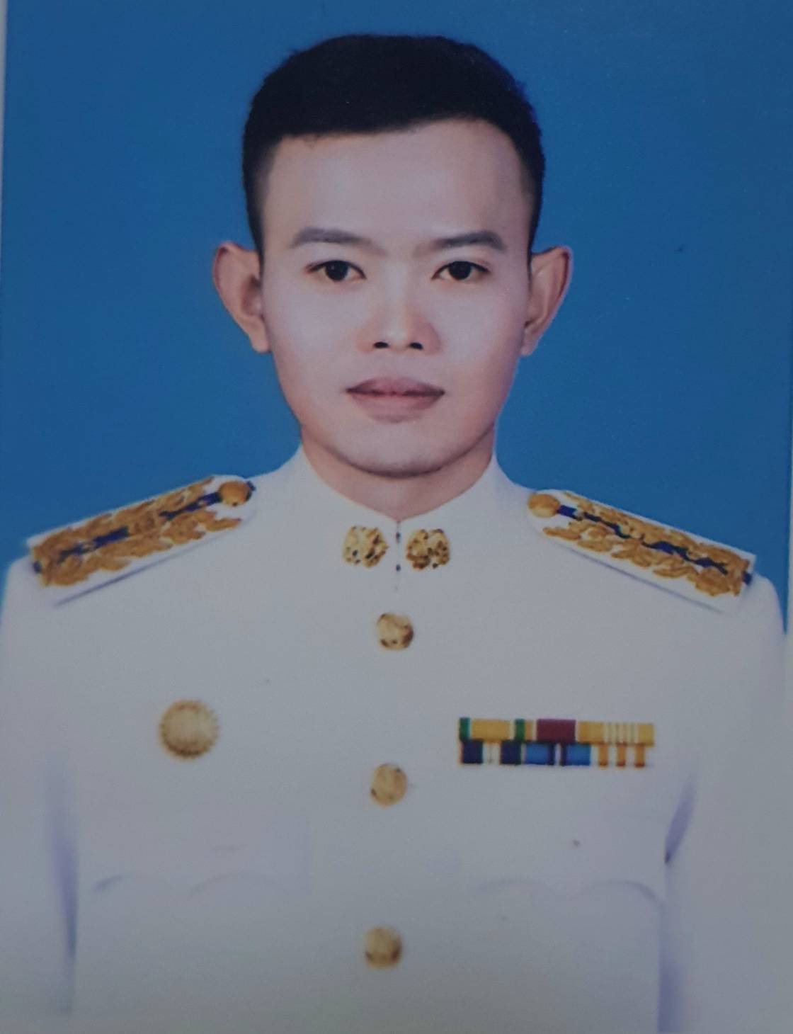 นายอายุภาพ แสงทอง  สมาชิกสภาฯ เขตที่ 2